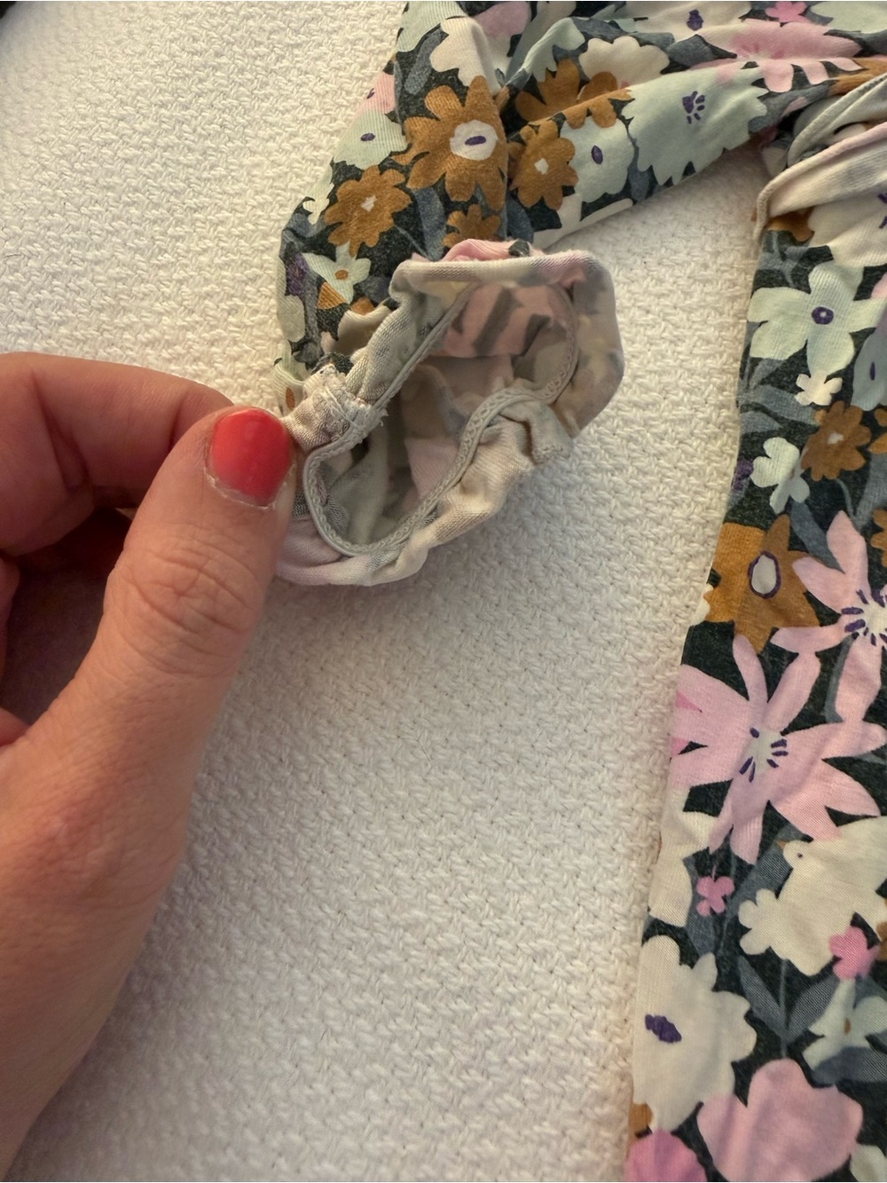 Magnetic Me Floral Ruffle Romper - Picture 2 of 4